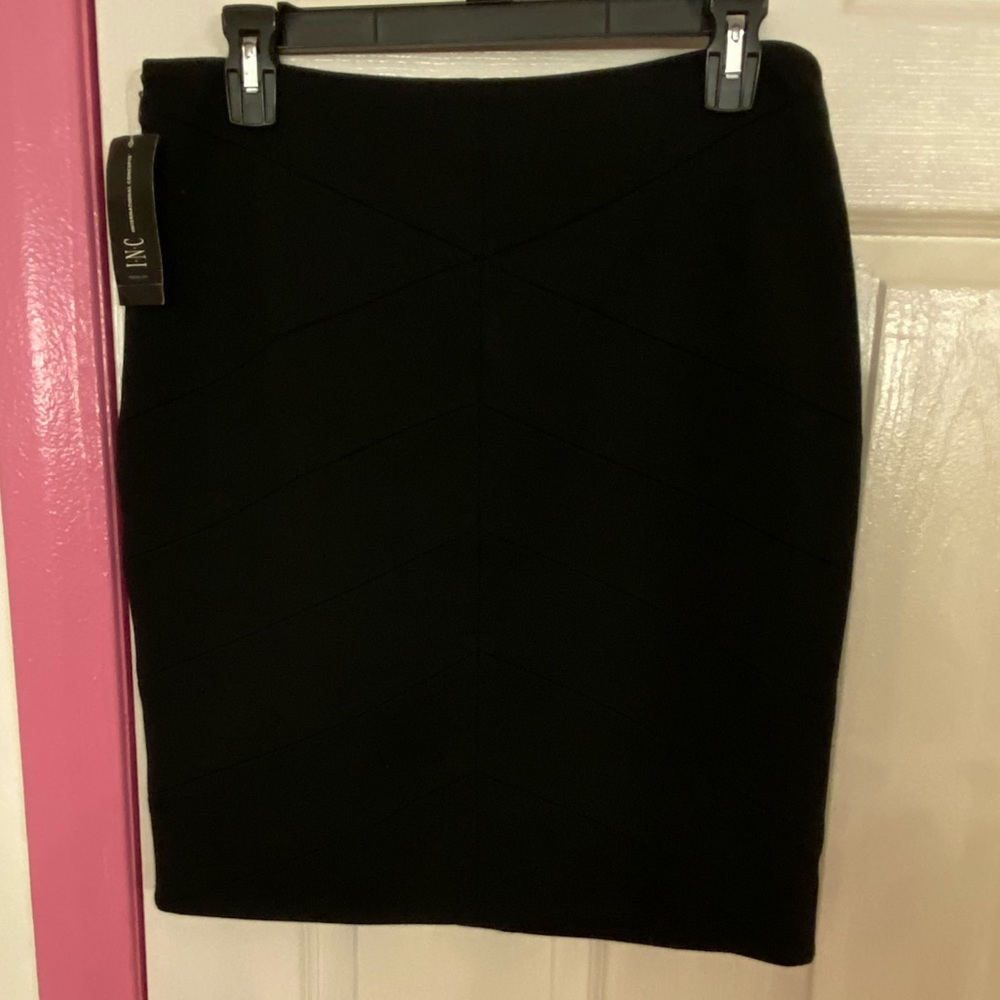 Skirt NWT